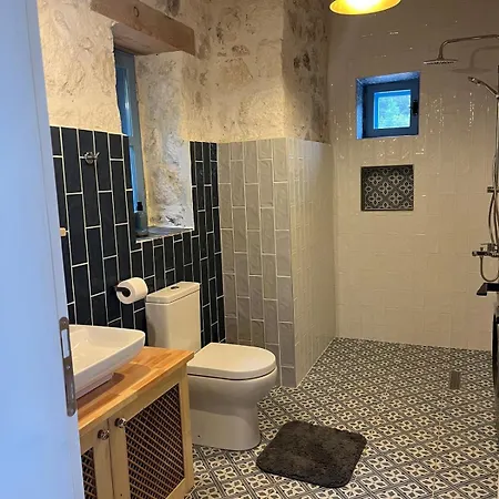 Slope House Eskiomerler